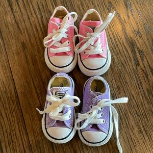Chuck Taylor All Star- TODDLER LOW TOP SHOE size 2